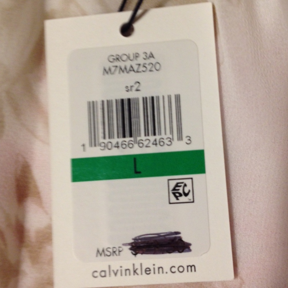 Calvin Klein cold shoulder blouse. Size L - Picture 5 of 5